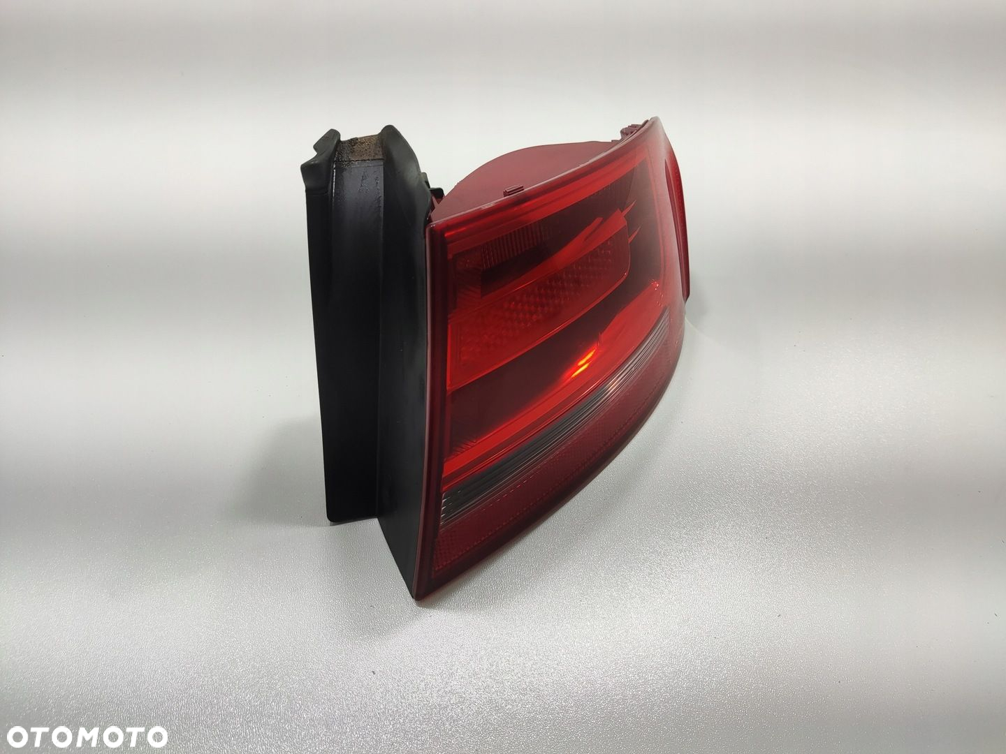 LAMPA PRAWA PRAWY TYŁ W BŁOTNIK AUDI A4 B8 SEDAN 2007-2011 8K5945096D - 4
