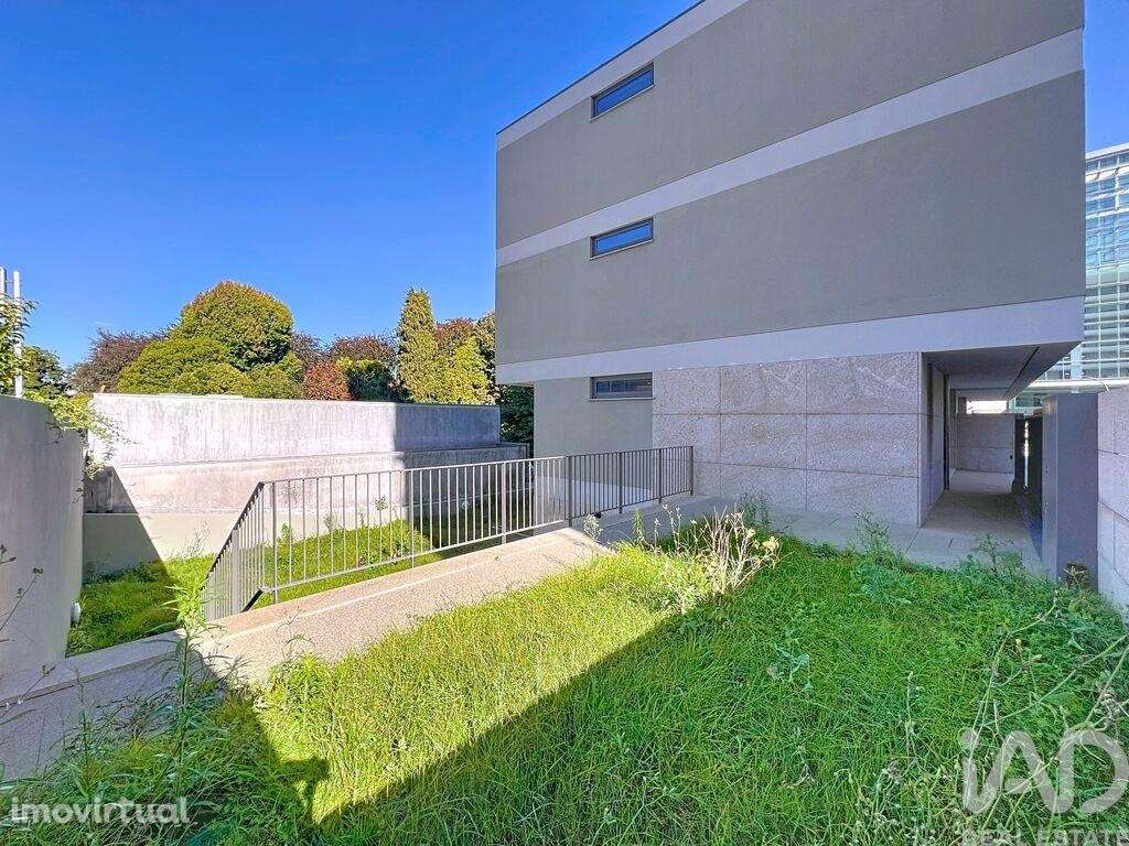 Casa / Villa T3 em Ramalde de 226,00 m2 - Grande imagem: 2/30