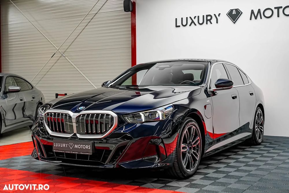 BMW Seria 5 550e xDrive AT PHEV - 9