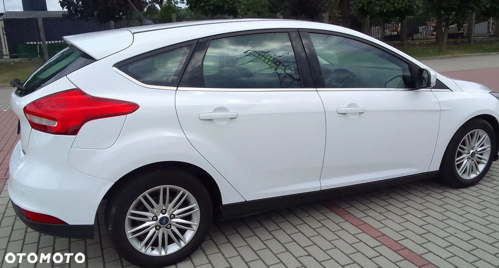 Ford Focus - 8