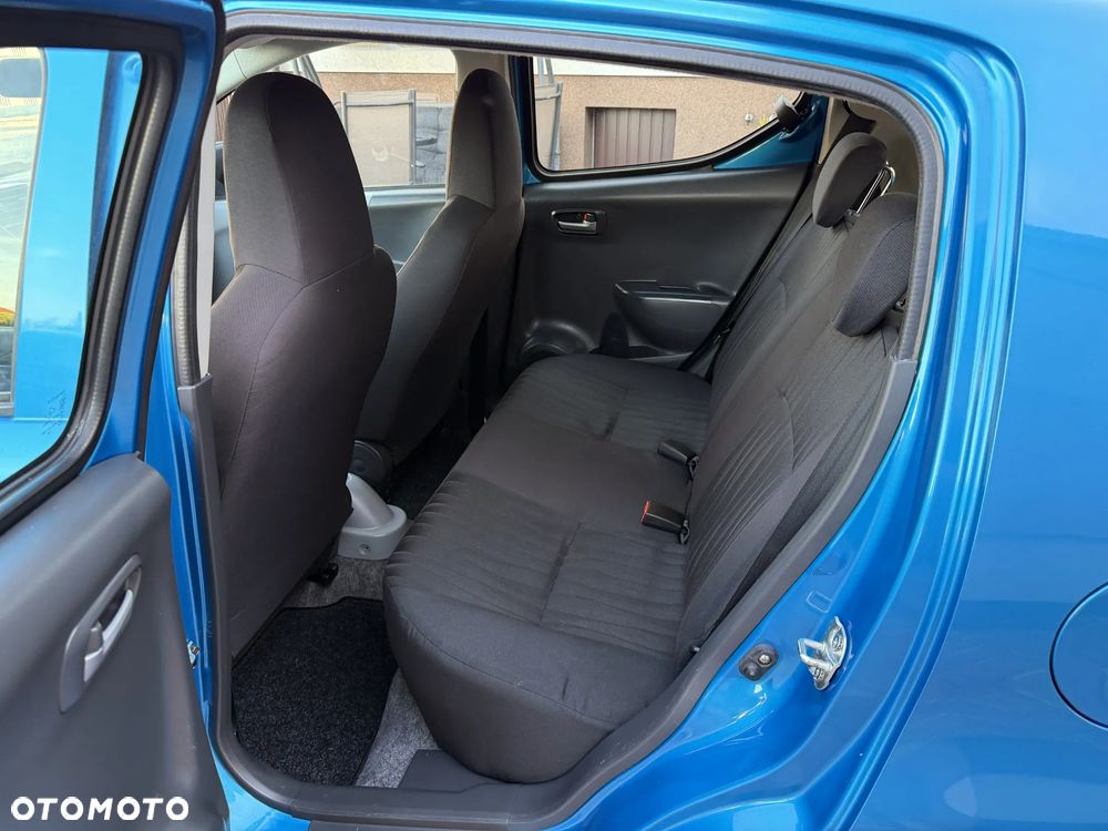 Nissan Pixo 1.0 more - 13