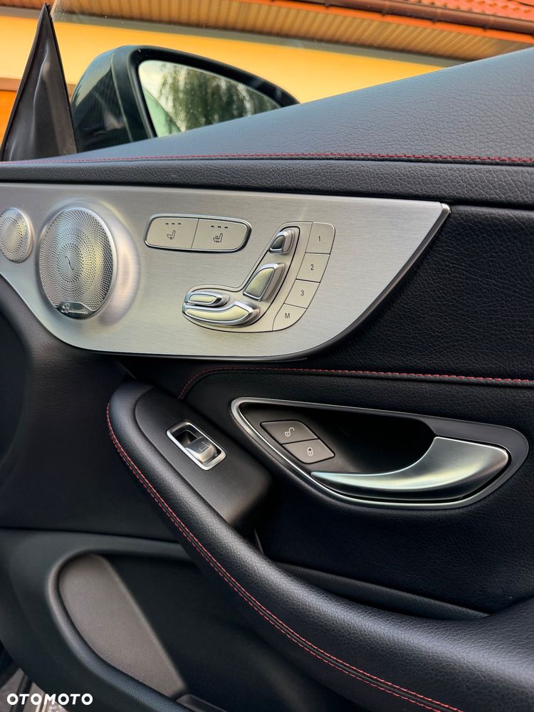 Mercedes-Benz Klasa C AMG 43 4Matic 9G-TRONIC - 18