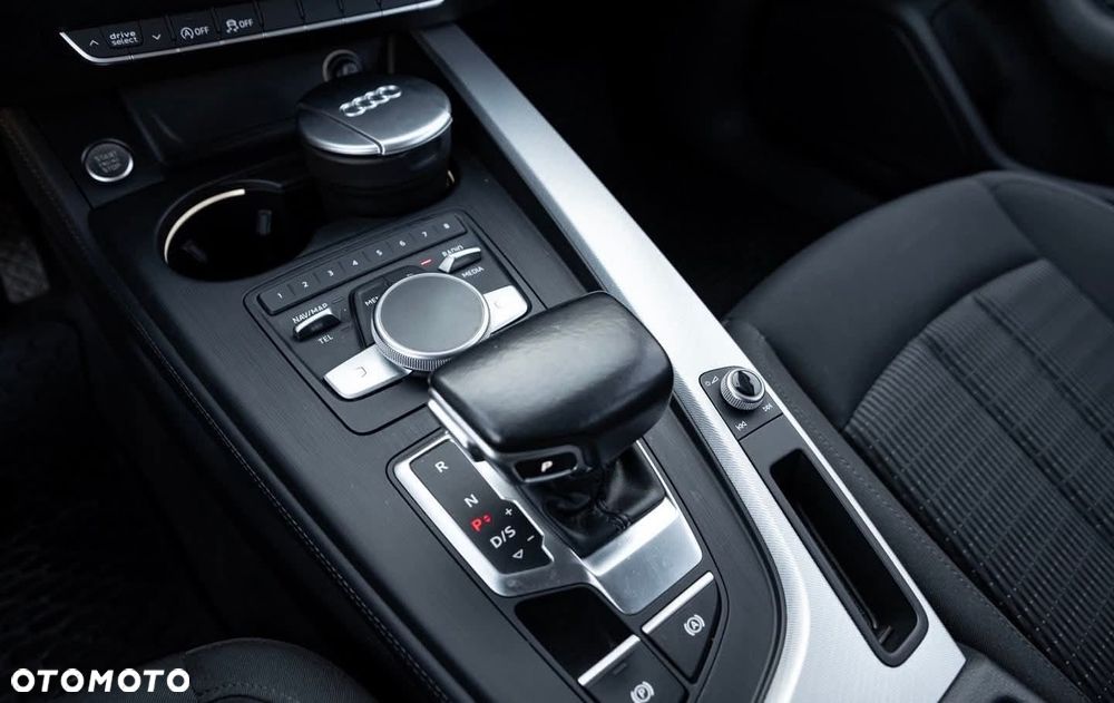 Audi A4 Avant - 5