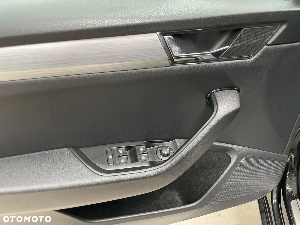 Skoda Superb 1.5 TSI Ambition - 11