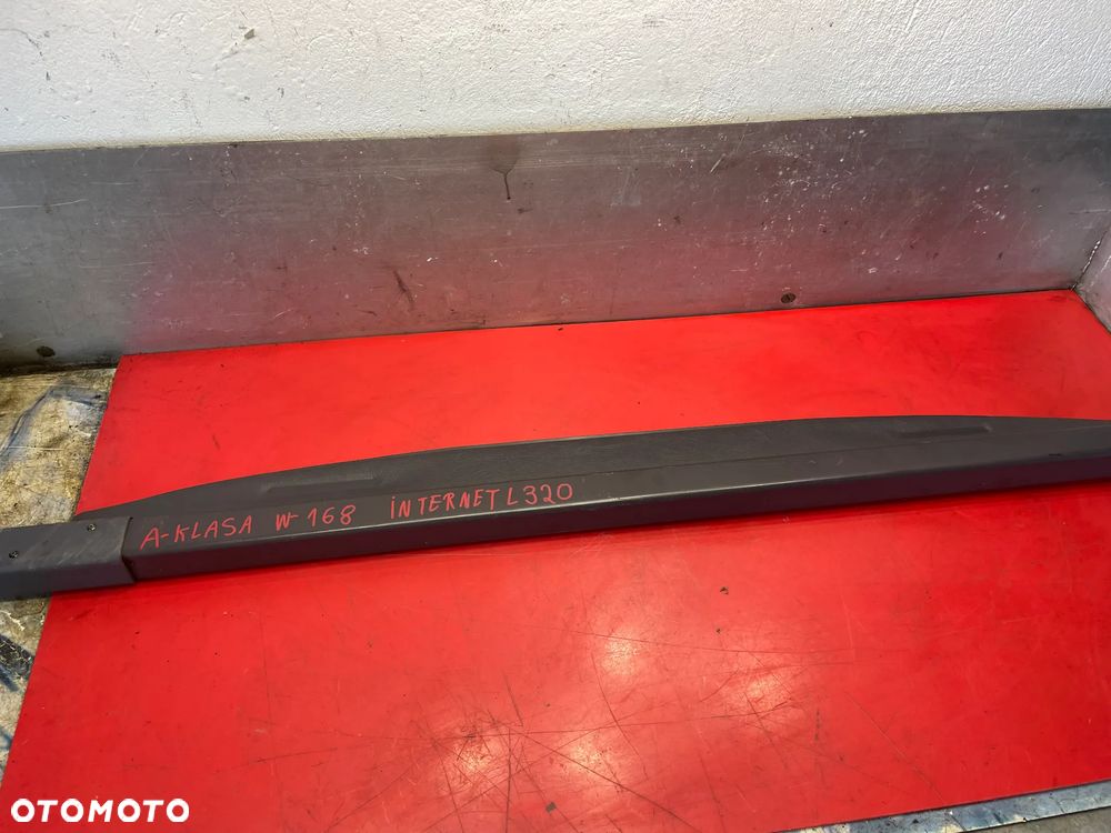 ROLETA BAGAŻNIKA MERCEDES W168 - 5