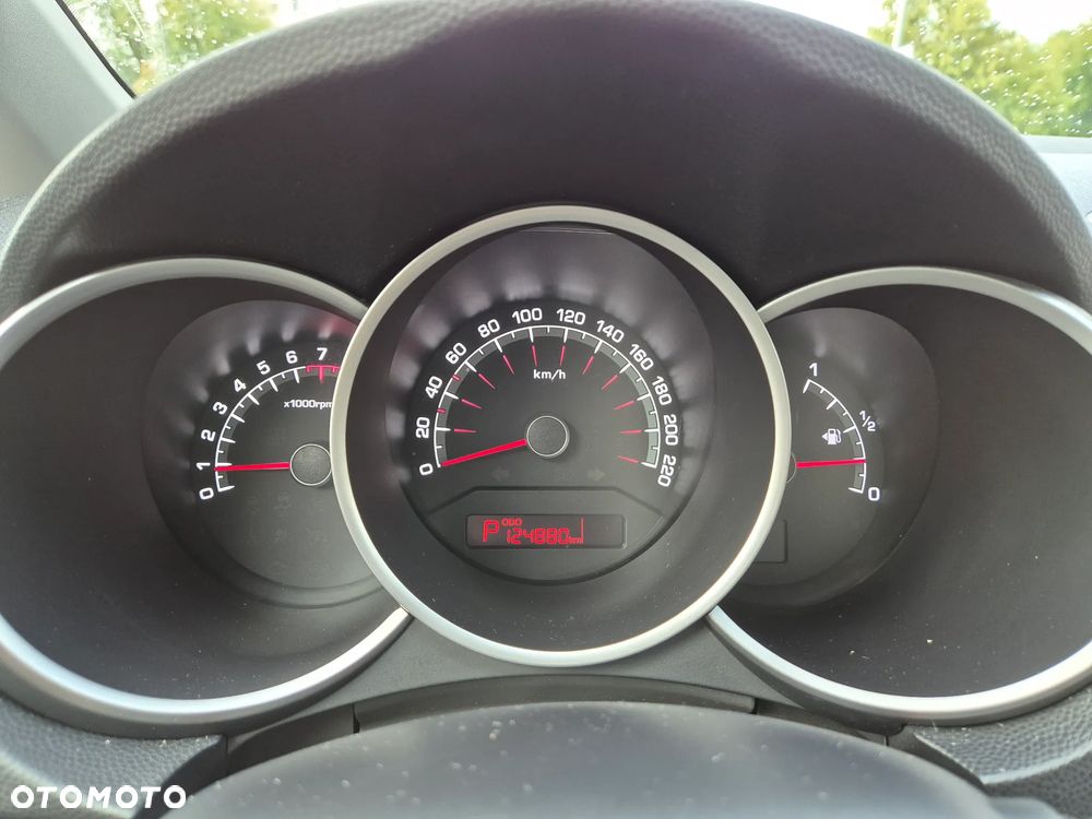 Kia Venga 1.6 XL - 23