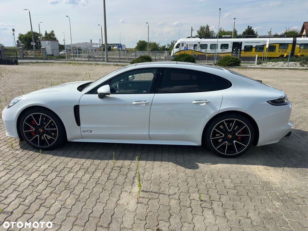 Porsche Panamera GTS - 25