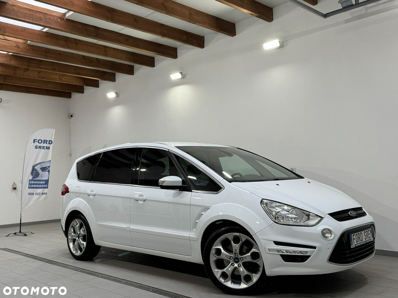 Ford S-Max 2.0 TDCi DPF Titanium - 6