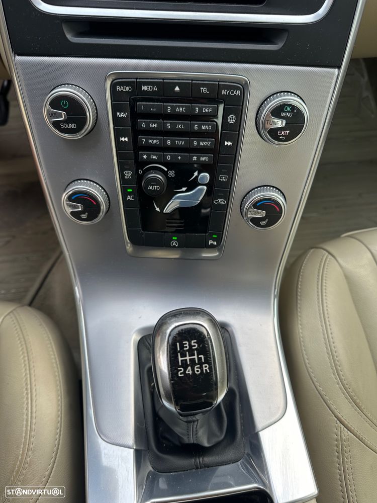 Volvo S60 2.0 D3 Summum - 22