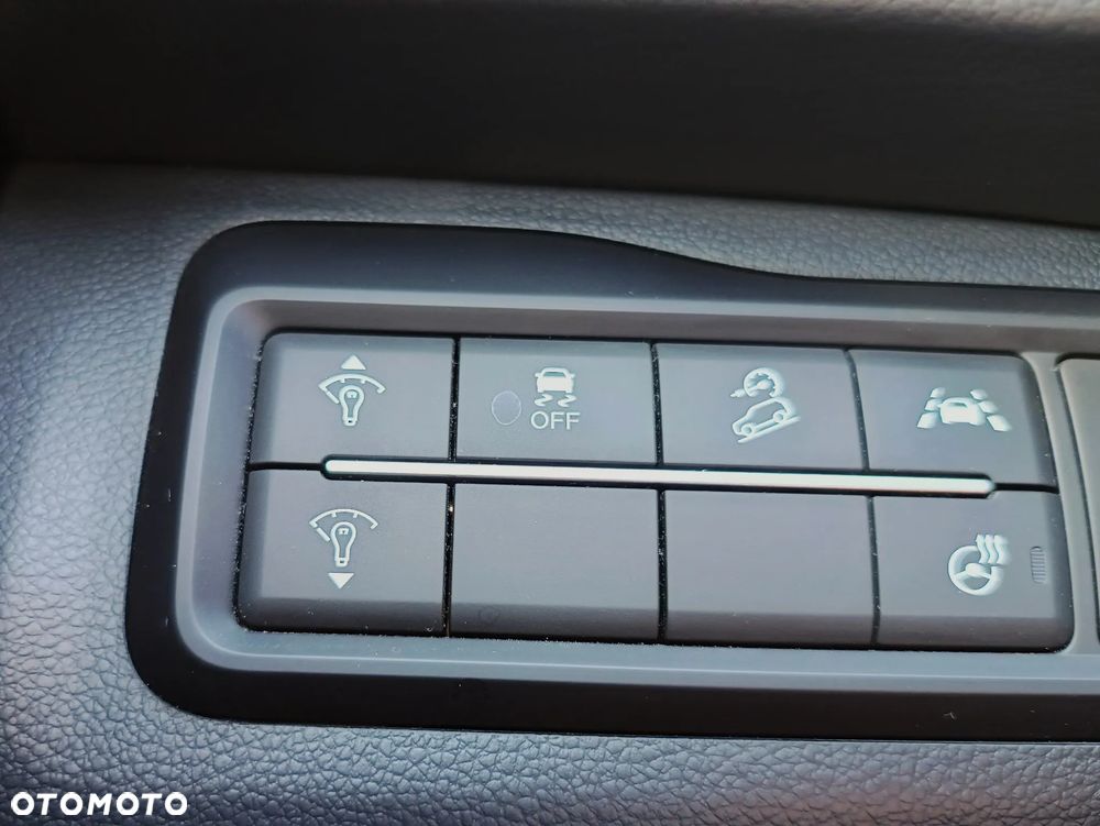 SsangYong/KGM Tivoli 1.5 T-GDI Quartz - 16