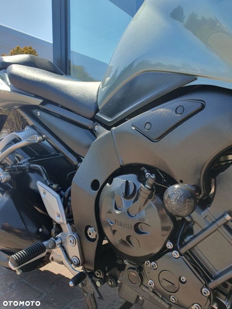 Yamaha FZ - 29