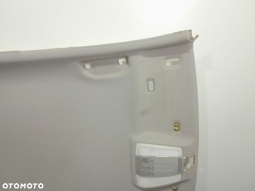 MERCEDES C W204 SEDAN PODSUFITKA PODSUFITÓWKA LAMPKI WIĄZKA A2046902850 - 4