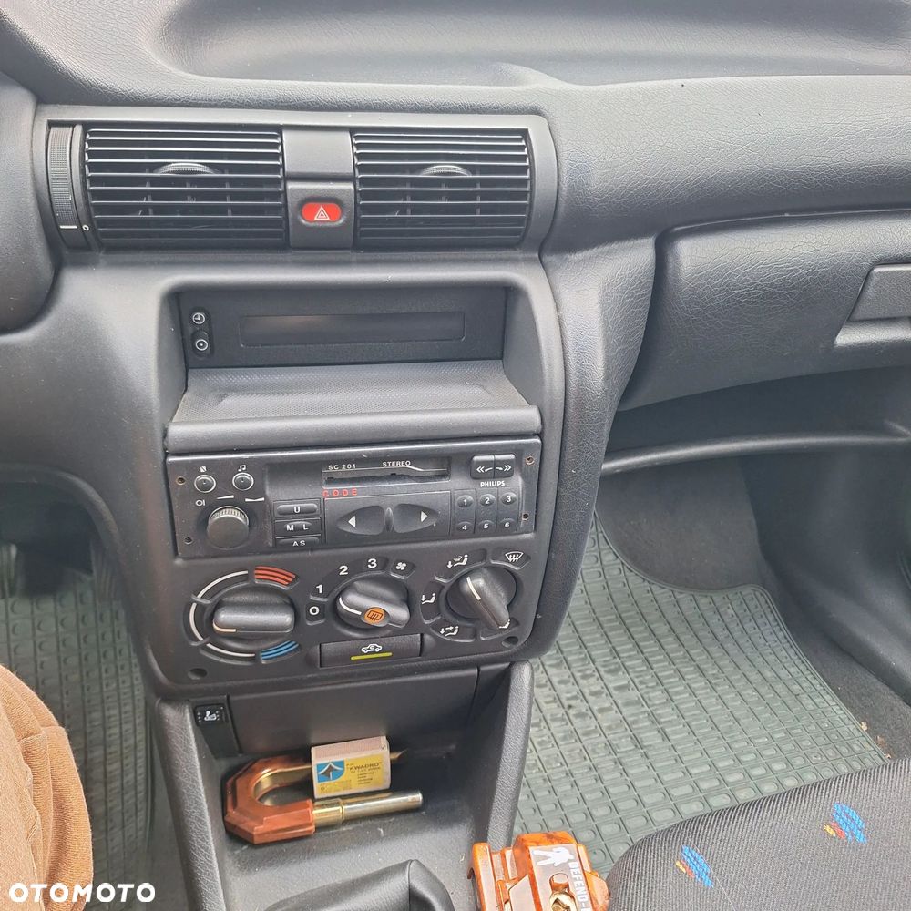 Opel Astra - 20