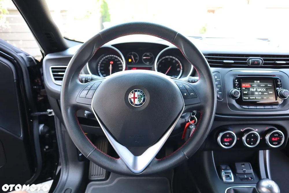 Alfa Romeo Giulietta 1.4 TB Distinctive - 15