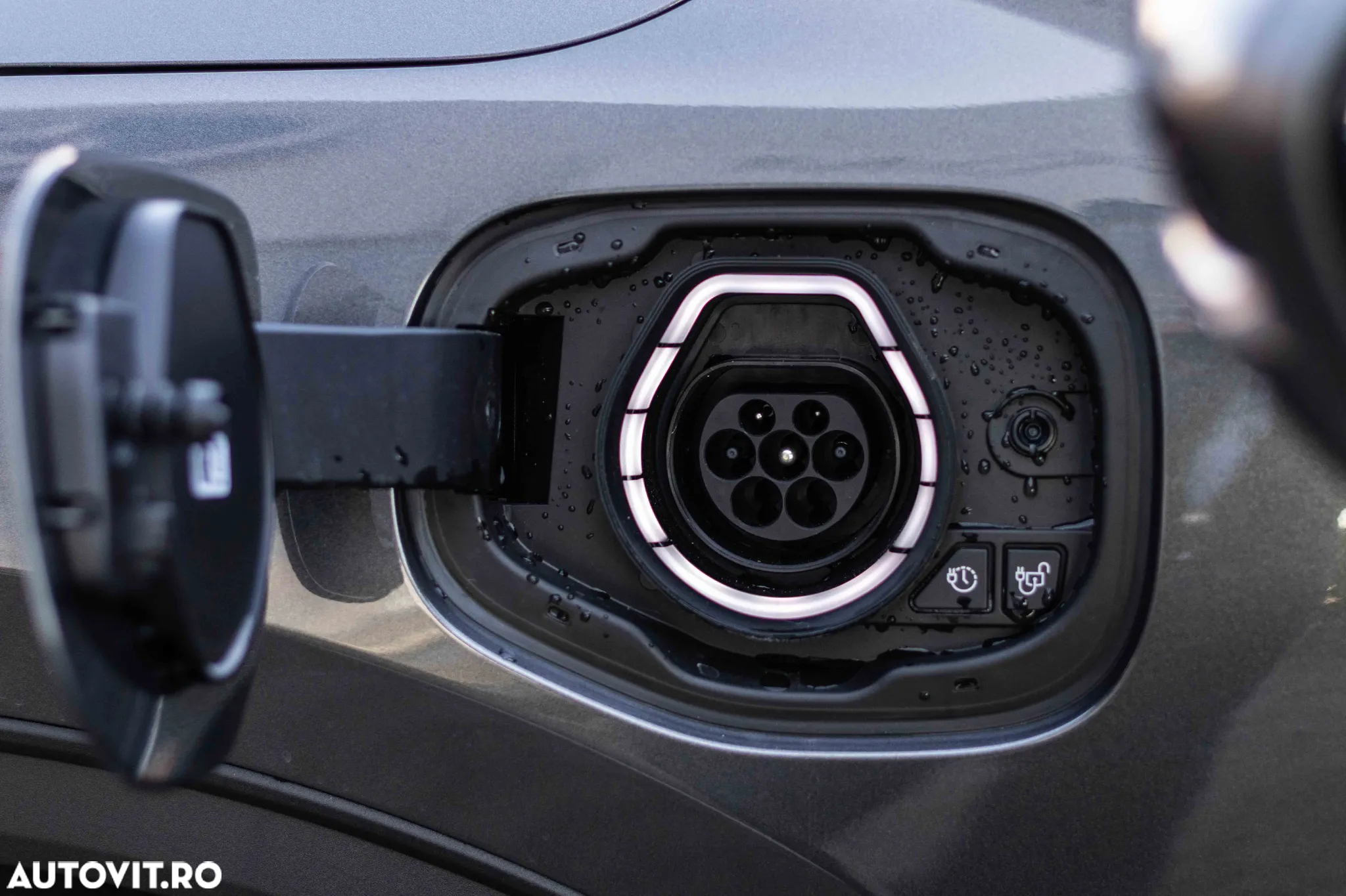 Ford Kuga 2.5 Duratec FWD PHEV Titanium - 9
