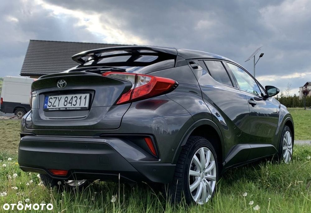 Toyota C-HR 1.2 Turbo Team Deutschland - 4