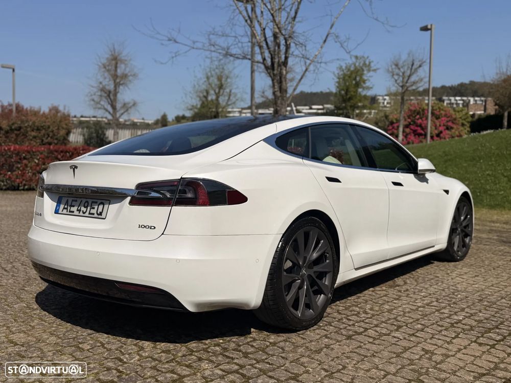 Tesla Model S 100D - 2