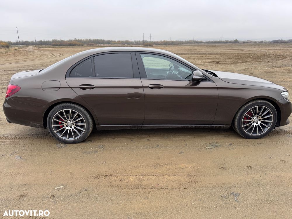 Mercedes-Benz E 220 d Aut. - 4