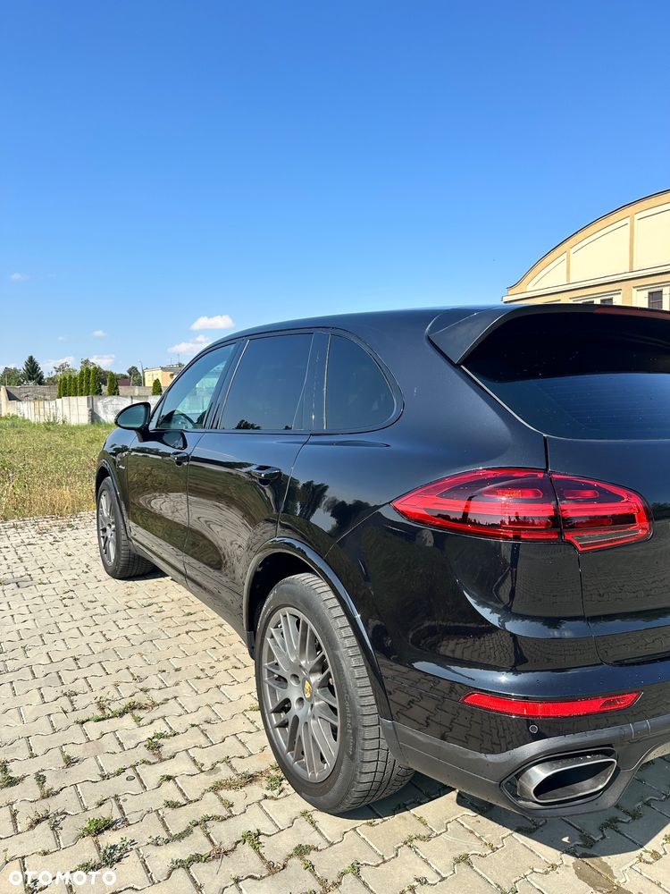Porsche Cayenne Diesel Platinum Edition - 5