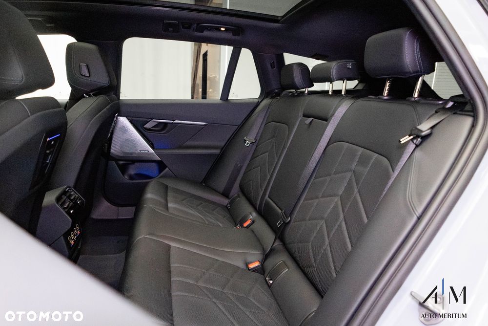 BMW Seria 5 - 26