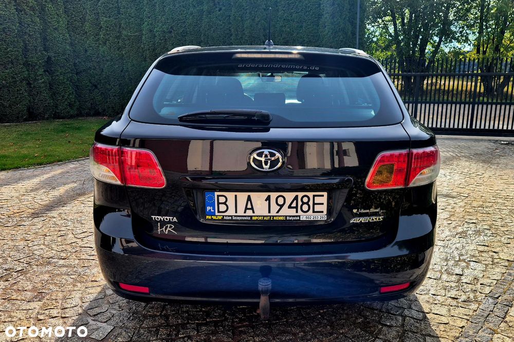 Toyota Avensis 2.0 D-4D Sol - 8