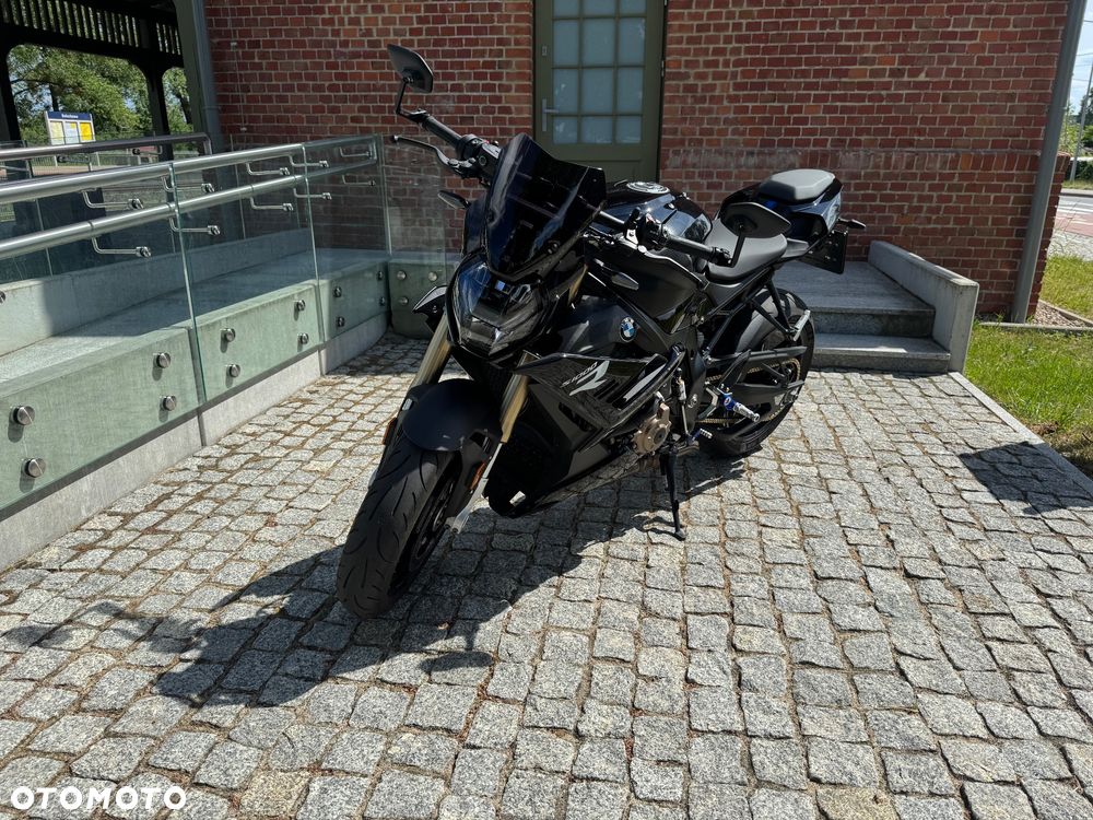 BMW S - 3