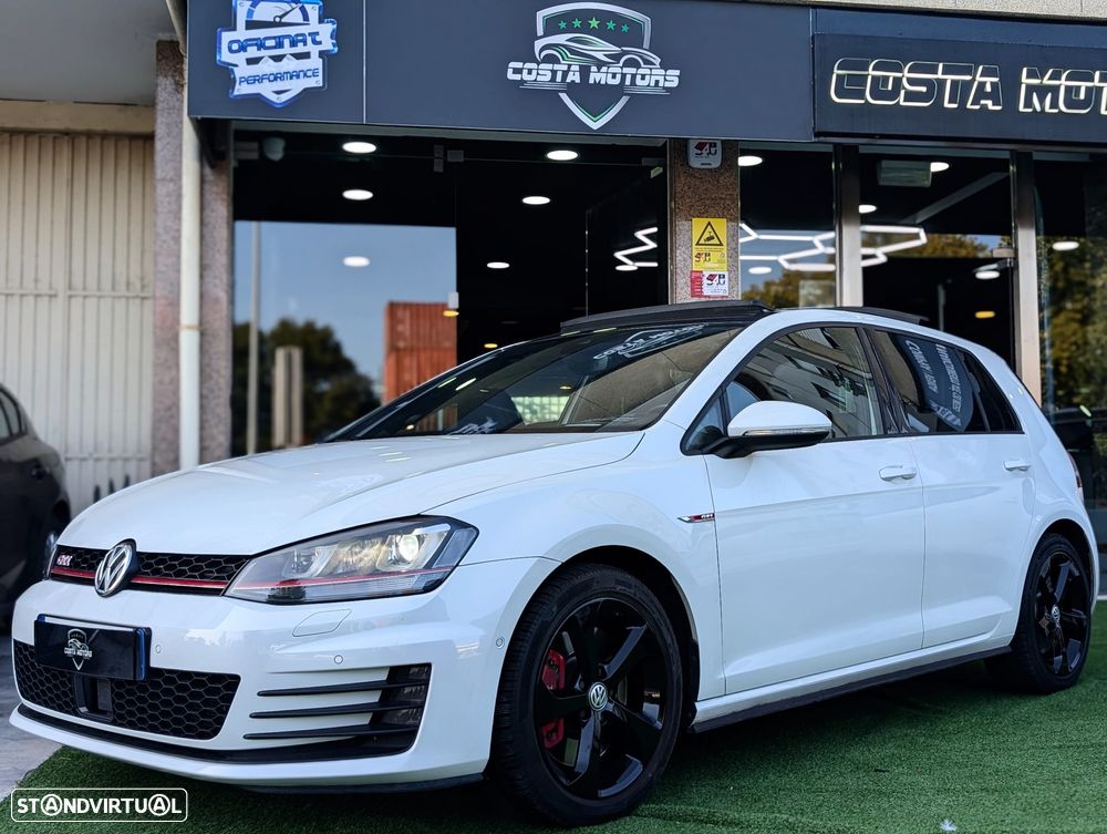 VW Golf 2.0 TSi GTi DSG Performance - 3