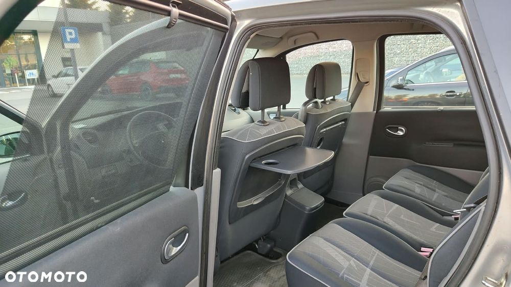 Renault Scenic - 4