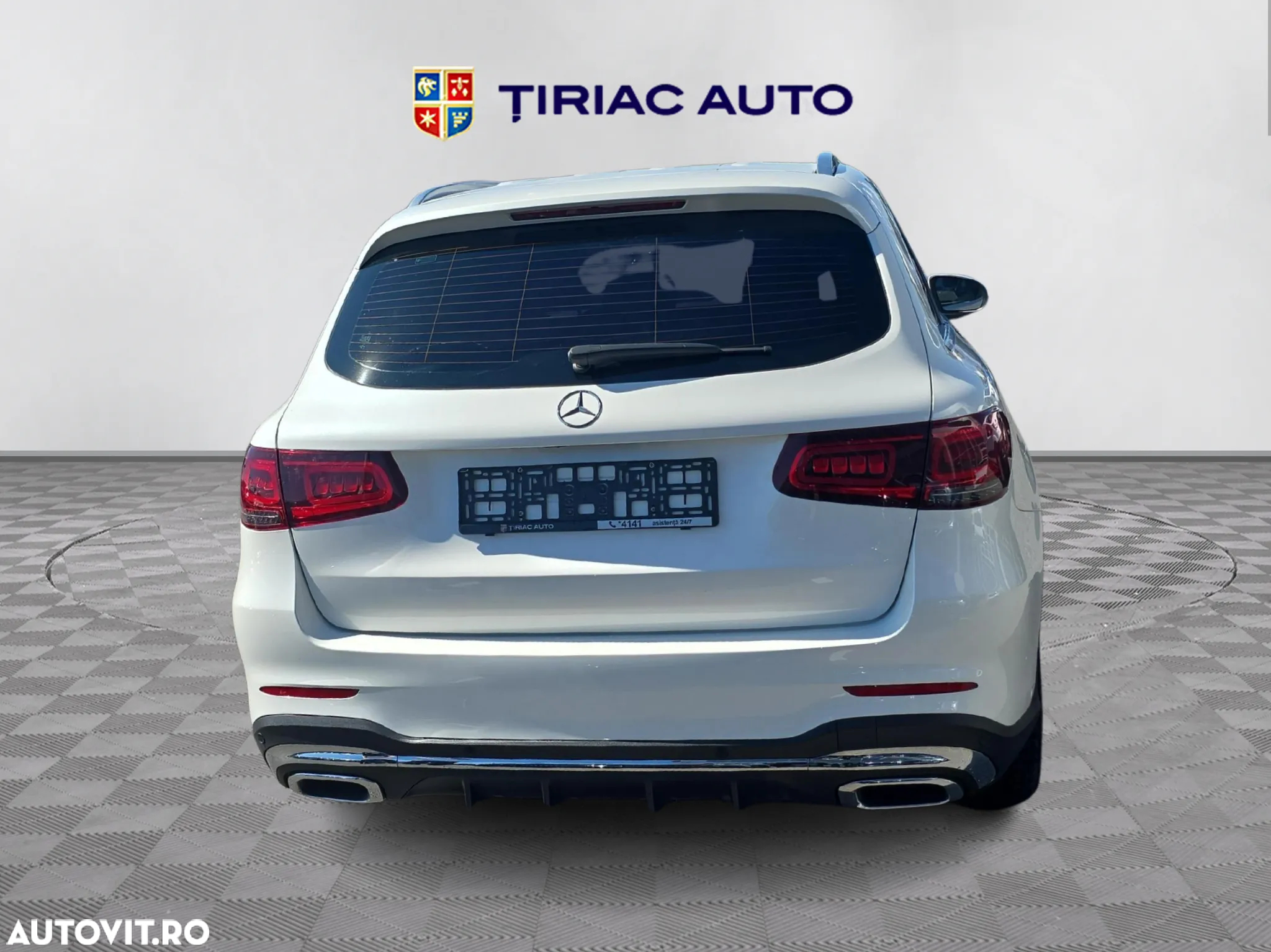 Mercedes-Benz GLC - 4