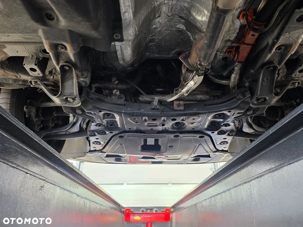 Hyundai Tucson 1.6 CRDi 48V-Hybrid 2WD DCT N Line - 38