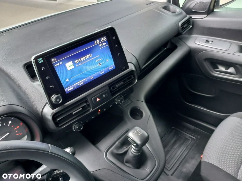 Toyota Proace City - 25