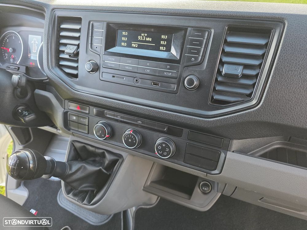 VW CRAFTER 35 2.0 TDI L5H4 IVA DEDUTIVEL - 37