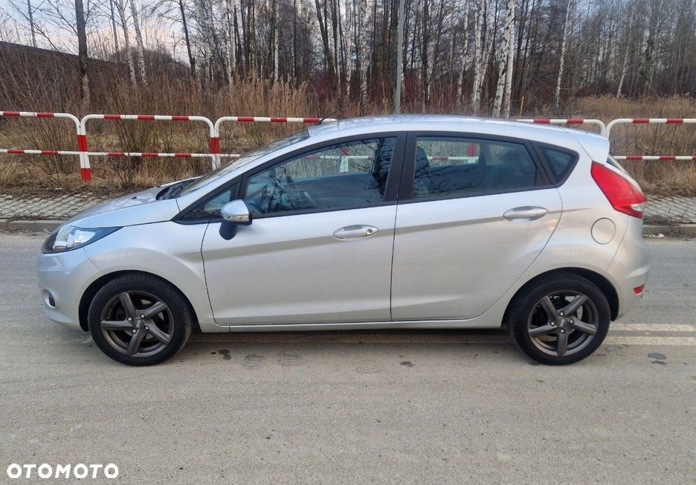 Ford Fiesta - 4