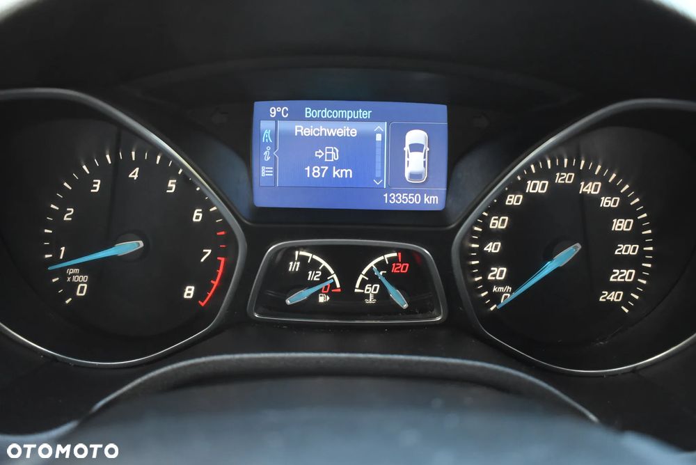Ford Focus 1.6 EcoBoost Titanium - 13