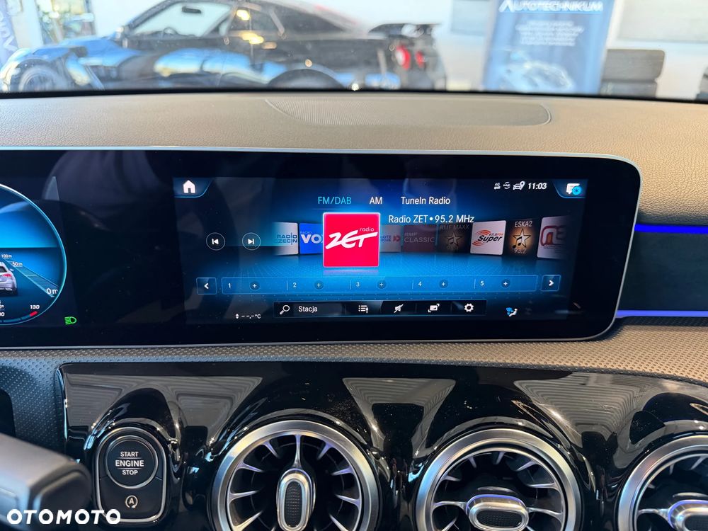 Mercedes-Benz Klasa A 180 7G-DCT AMG Line Advanced Plus - 30
