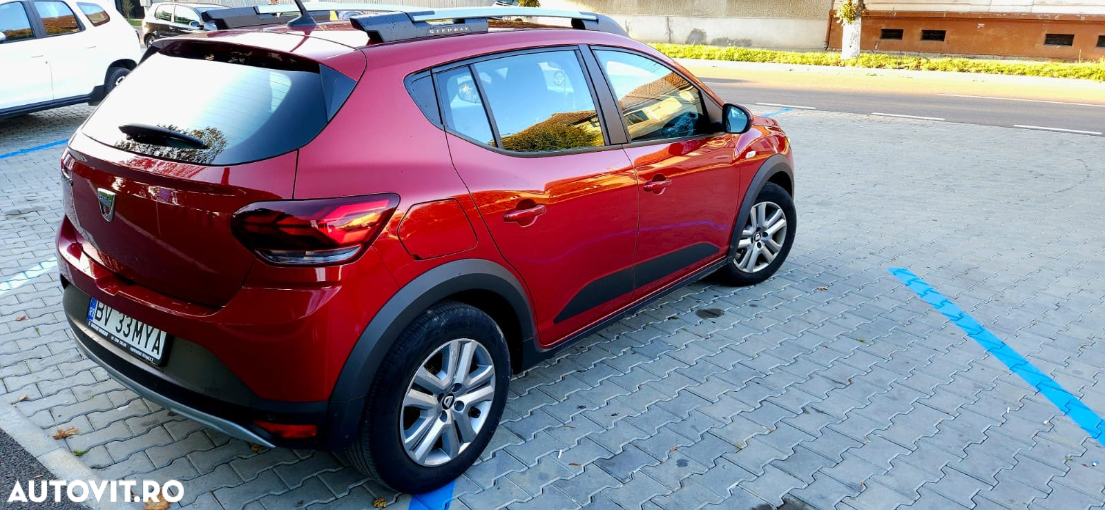 Dacia Sandero Stepway TCe 90 MT6 Comfort - 4