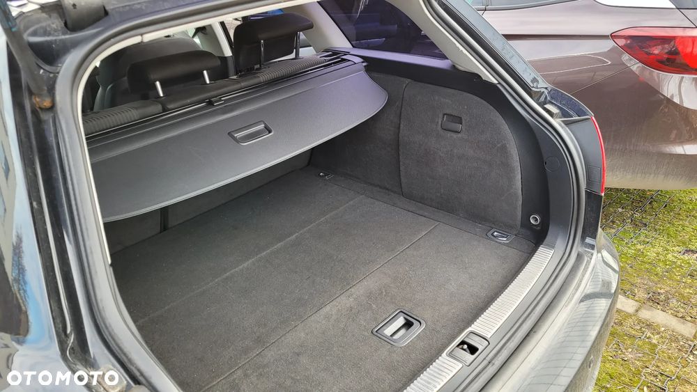 Audi A4 Avant - 22