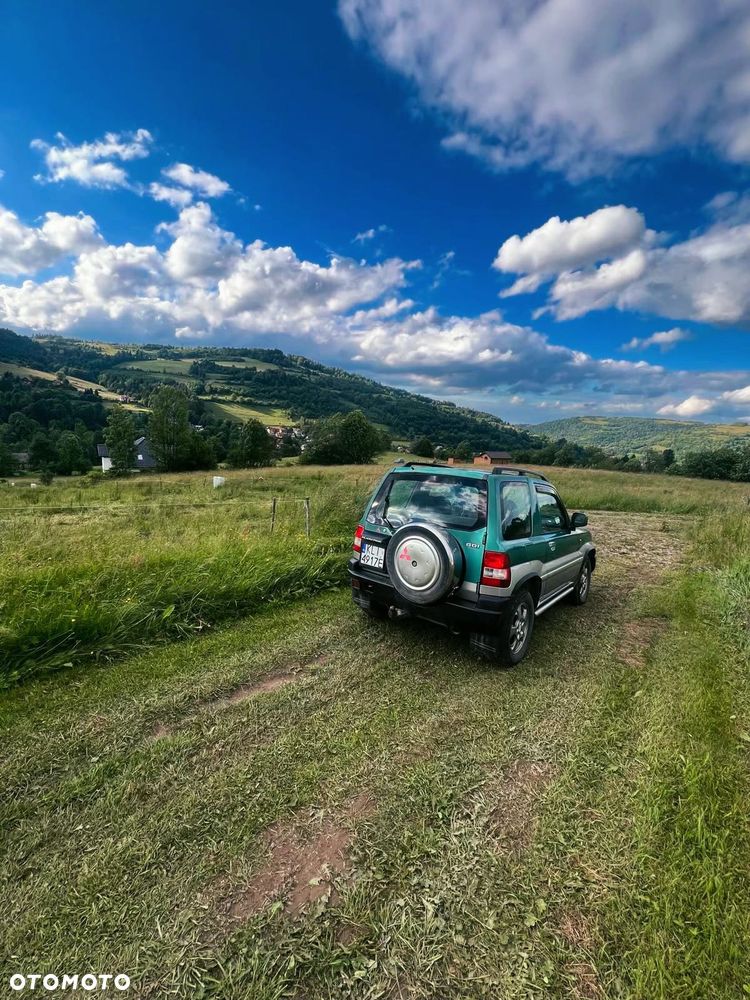 Mitsubishi Pajero Pinin - 1