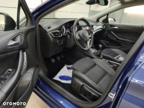 Opel Astra - 5