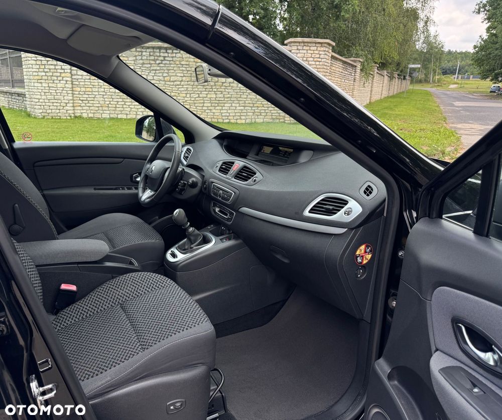 Renault Scenic 1.6 16V Luxe Expression - 31