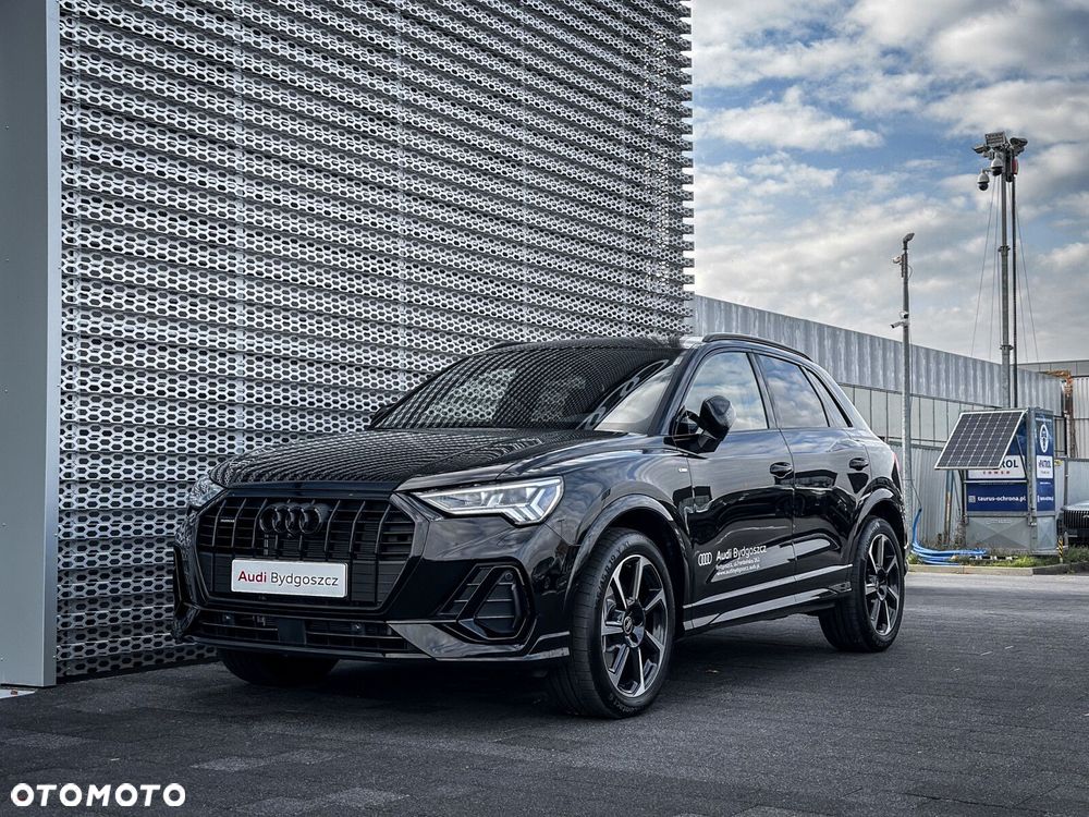 Audi Q3 - 1