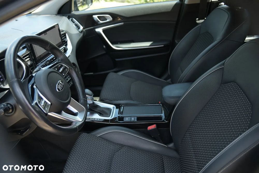 Kia XCeed 1.6 T-GDI OPF DCT7 XDITION - 23