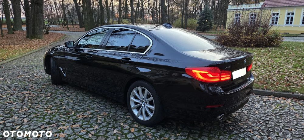 BMW Seria 5 518d - 4