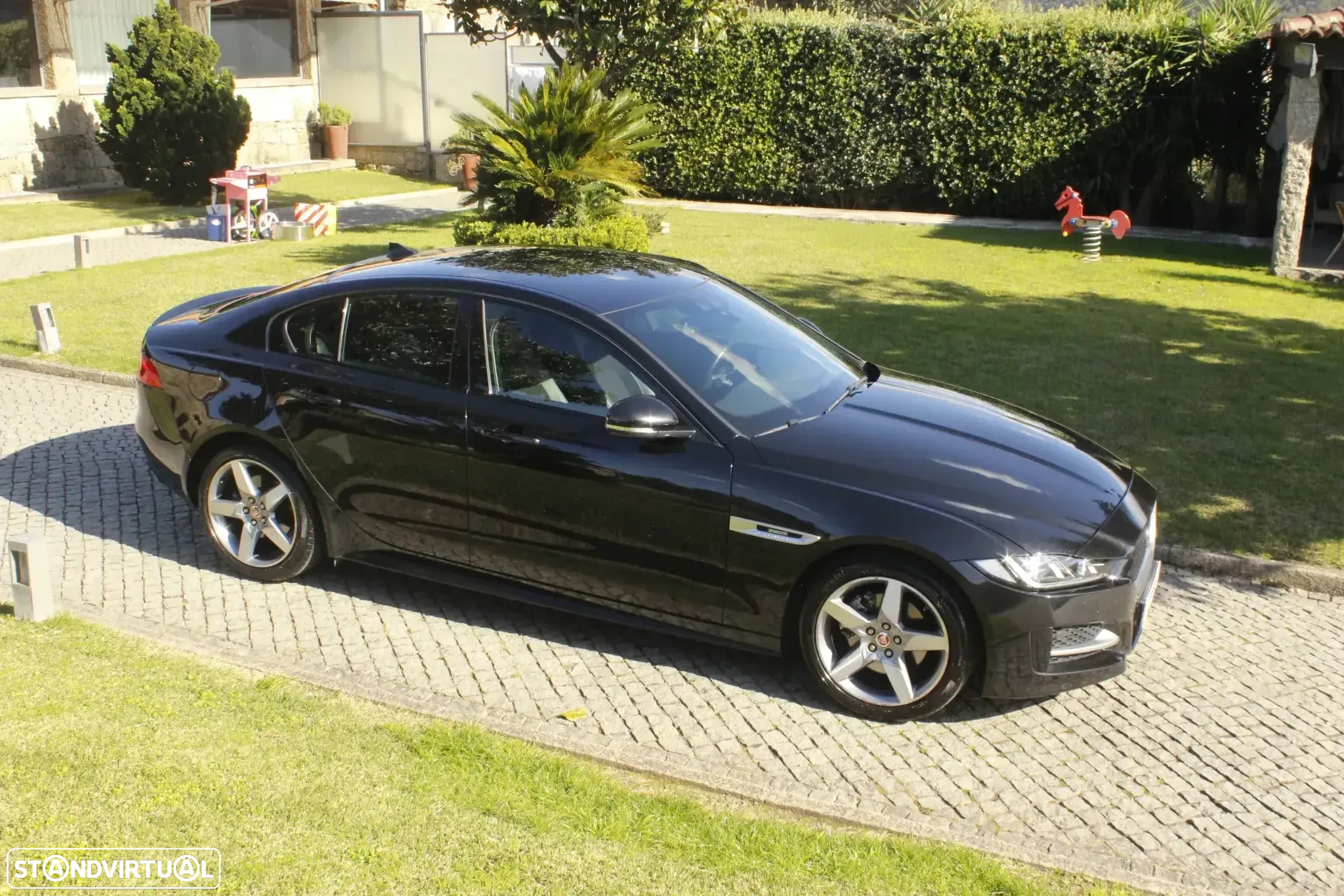 Jaguar XE 2.0 D R-Sport Aut. - 7