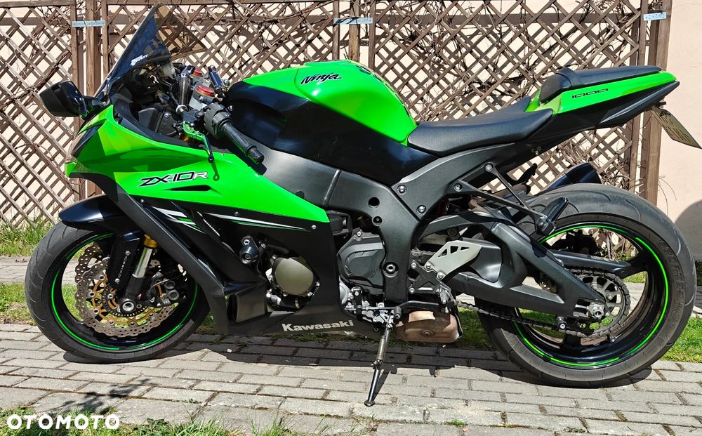 Kawasaki ZXR - 8
