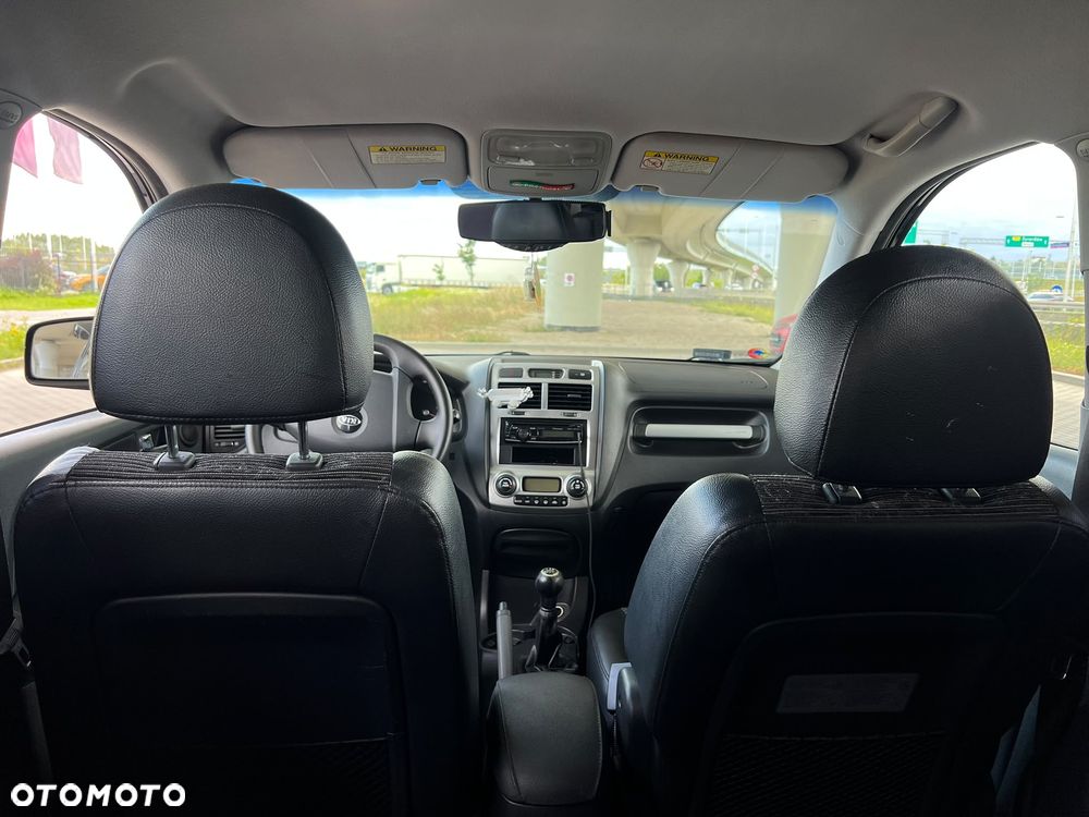Kia Sportage 2.0 Expedition - 16