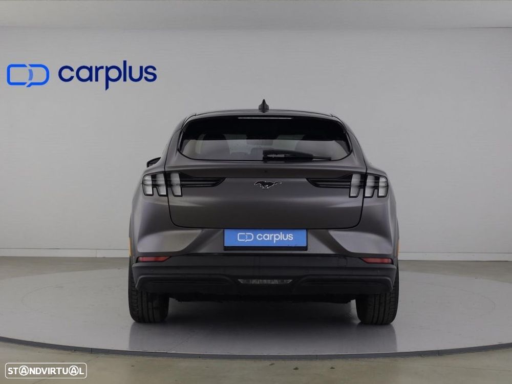 Ford Mustang Mach-E 75.7 kWh Base - 6