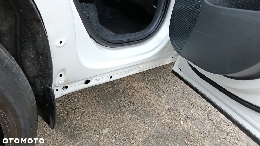 Volvo XC 40 T5 Recharge DKG Ultimate Bright - 36