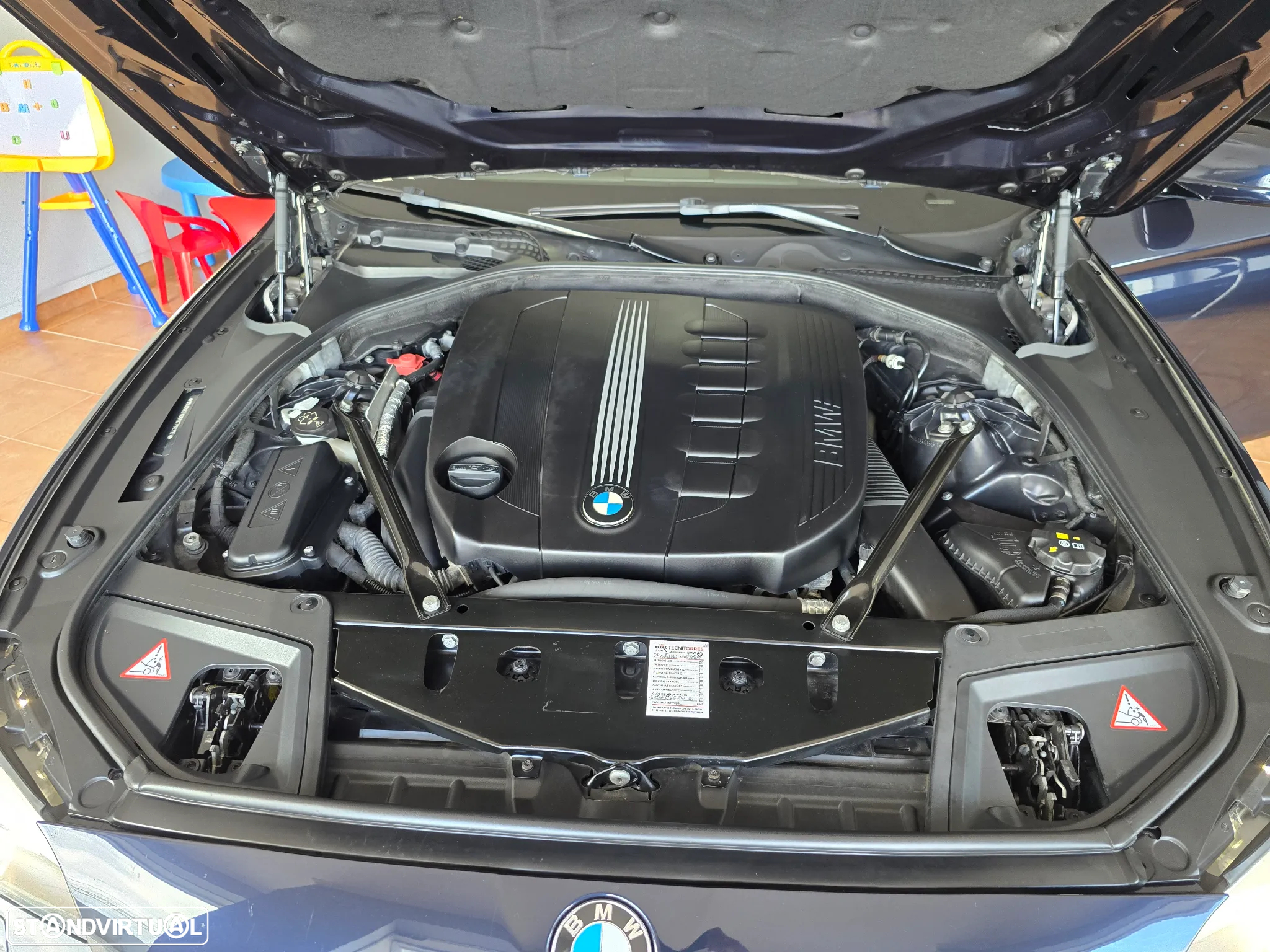 BMW 525 d Auto - 16