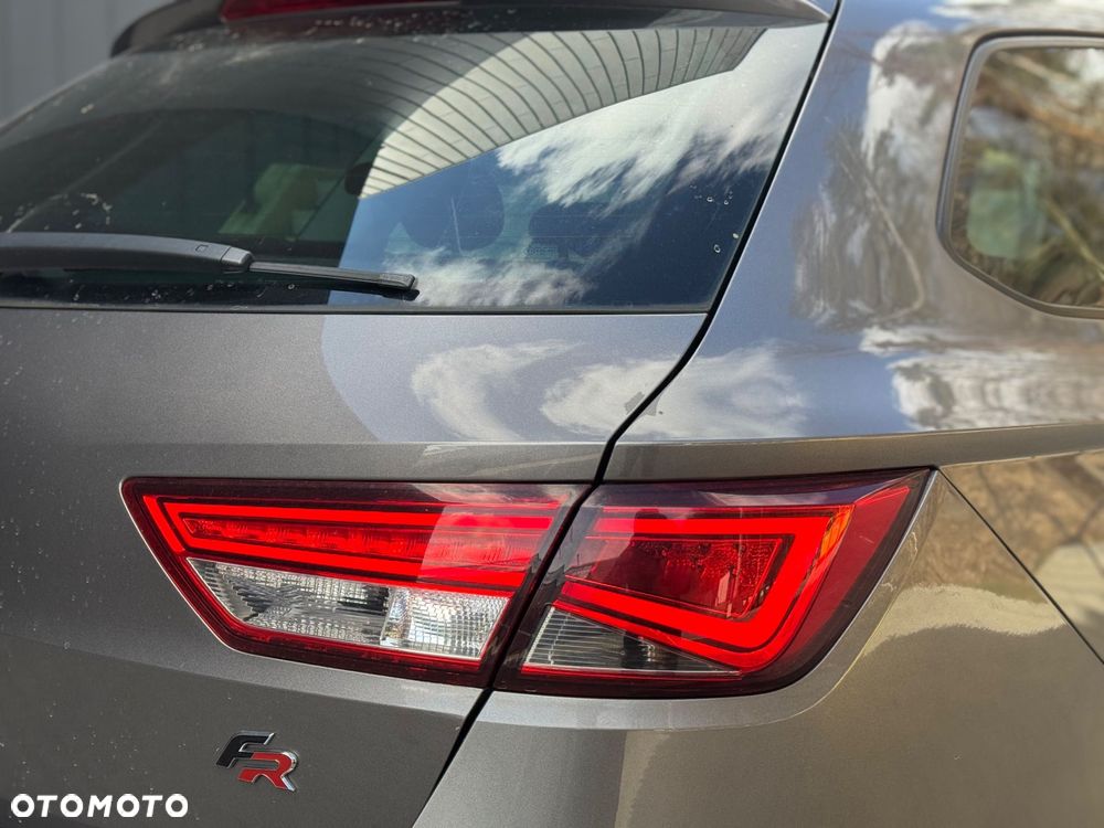 Seat Leon 2.0 TDI DPF DSG FR - 19